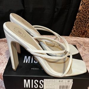 Womens Heeled Sandal